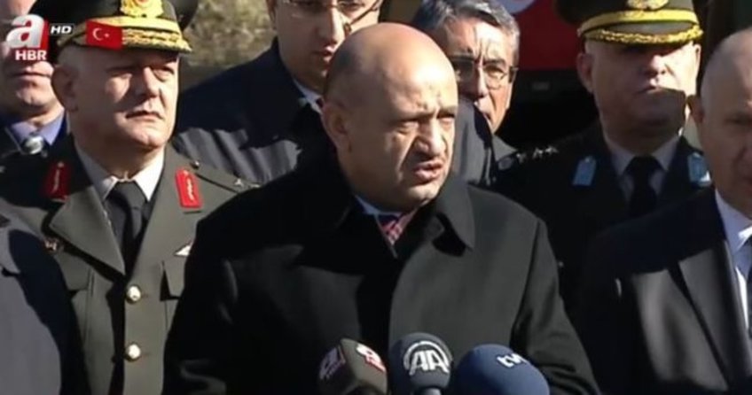 TSK'ya alınacak 30 bin personel ile ilgili son başvuru tarihi açıklandı.Kara ve deniz kuvvetleri için KPSS'den Kaç puan almak gerekiyor?