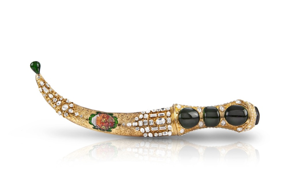 The dagger used in the series, which is valued at half a million dollars, is featured as evidence in the murder of a French royal who is a descendant of King Louis XIV of France.