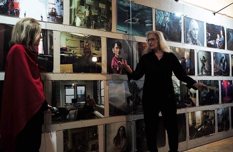 Annie Leibovitz speaks during a press preview of her ,Women: New Portraits, exhibition at the former Bayview Correctional Facility in New York on November 15, 2016. (AFP Photo)