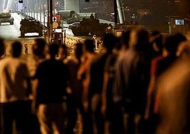 Gördüler ama gördüklerinden hiç hazzetmediler