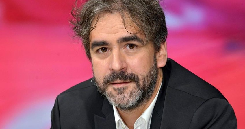 Deniz Yücel başımıza uzman kesildi!