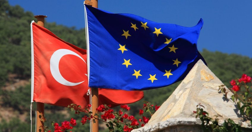 AB, Türkiye'nin büyüme tahminini yükseltti
