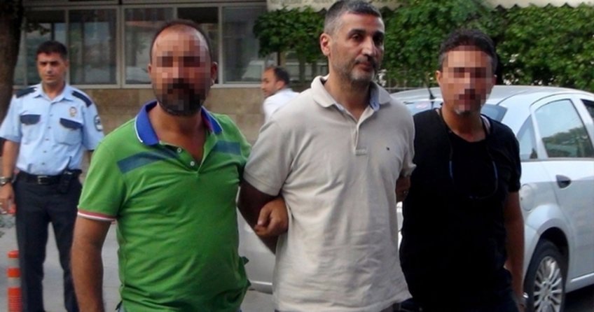 Rütbeleri FETÖ takmış