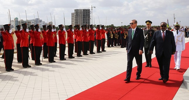President Erdou011fan during his visit in Ivory Coast (AA Photo)