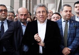 CHP'li Enis Berberoğlu'na müebbet, Erdem Gül ve Can Dündar'a 10'ar yıl hapis cezası istemi!