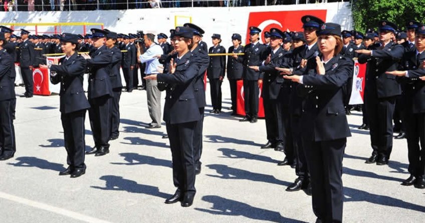 İstanbul'da polis okullarına FETÖ operasyonu!
