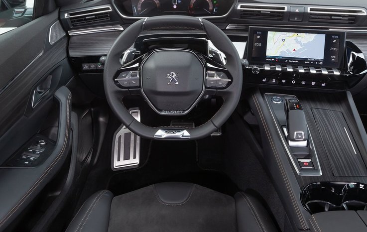 PEUGEOT YENİ 508L MODELİNİ TANITTI