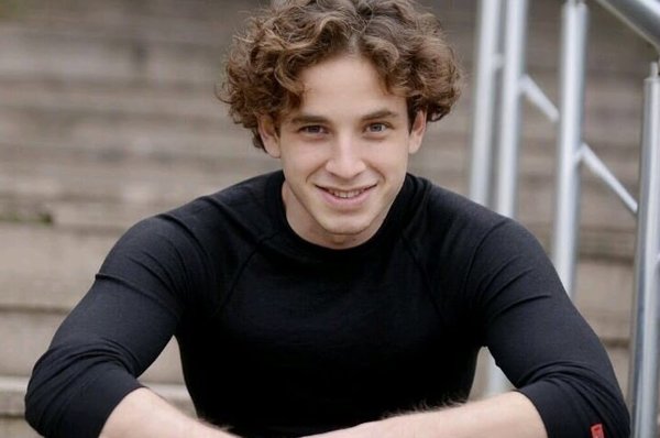 Netflix In Yeni Yerlisi Ottoman Rising Osmanli Yukseliyor Esquire