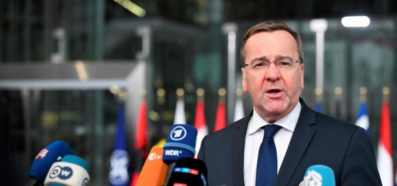 GERMANY CRITICIZES CALLS FOR EU NUCLEAR WARHEADS