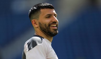 Sergio Aguero agrees to join Barcelona on 2-year deal