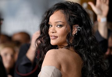 Rihannanın Super Bowl performansı belgesel olacak