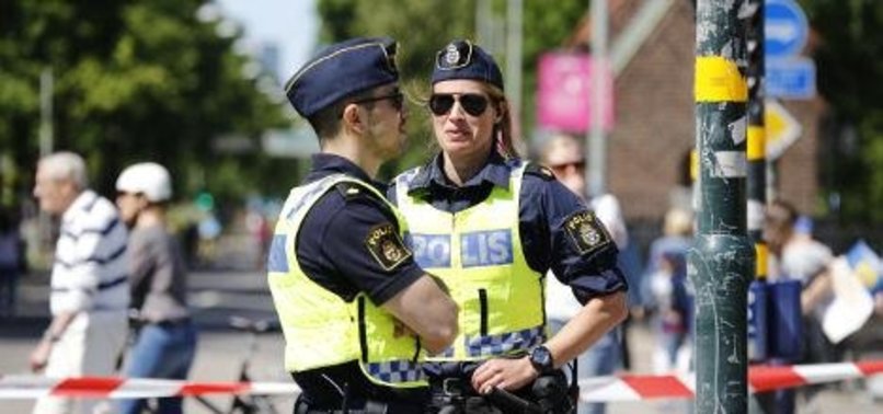 SWEDISH POLICE SEIZE EXPLOSIVES-LADEN VEHICLE