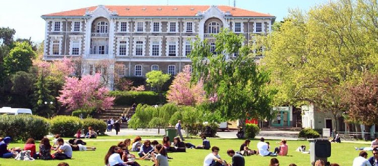 YKS’de ilk 100’e giren 67 aday Boğaziçi Üniversitesini seçti