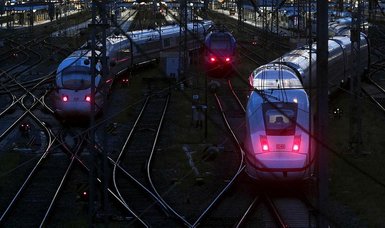 German train drivers strike despite last-minute offer