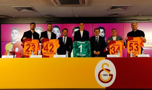 Galatasaray renew contracts of 5 players, including goalkeeper Muslera