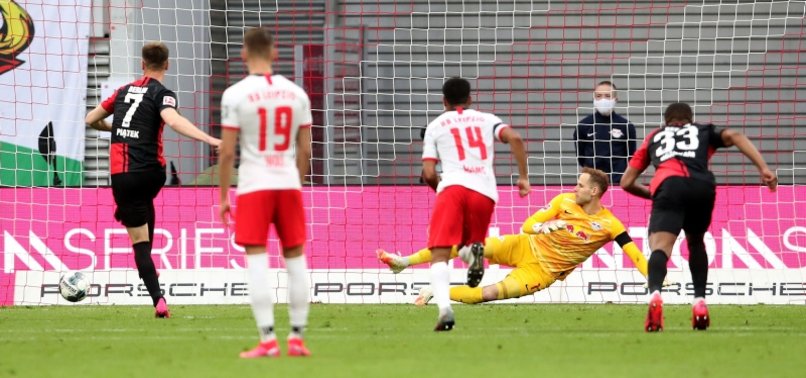 TEN-MAN LEIPZIG HELD TO 2-2 HOME DRAW BY HERTHA