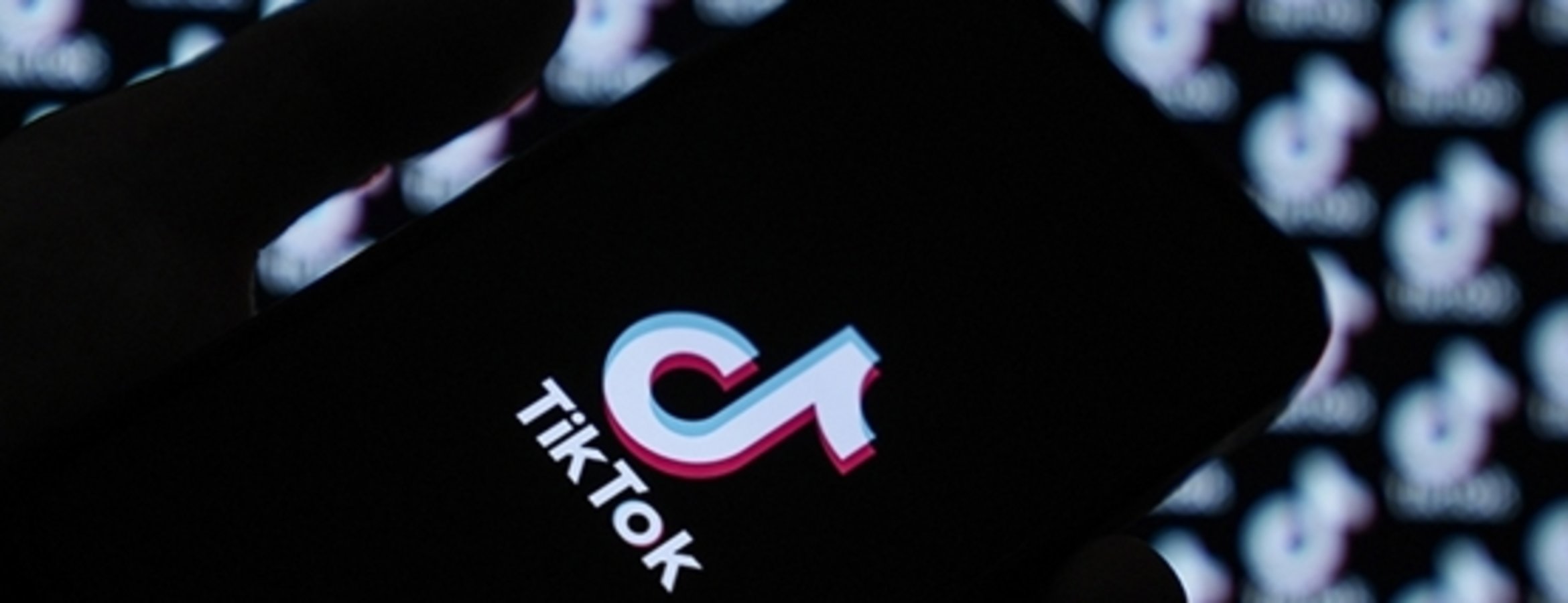 İngiltere, TikTok’a çocukların verilerini kullanması nedeniyle soruşturma başlattı
