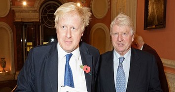 Boris Johnson's father defends his son's burqa remarks, says he should have gone further