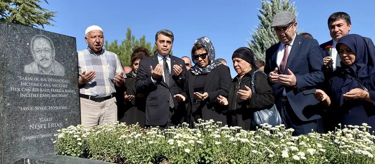 Halk ozanı Neşet Ertaş, memleketi Kırşehir’de panel ve konserlerle anıldı