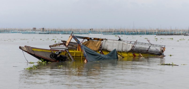 DEATH TOLL FROM PHILIPPINE BOAT CAPSIZE RISES TO 27