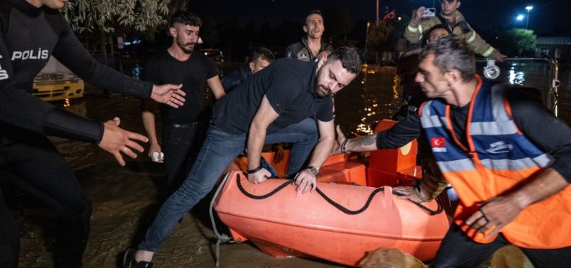 ISTANBUL GOVERNORS OFFICE CONFIRMS 2 FATALITIES FROM FLASH FLOODS