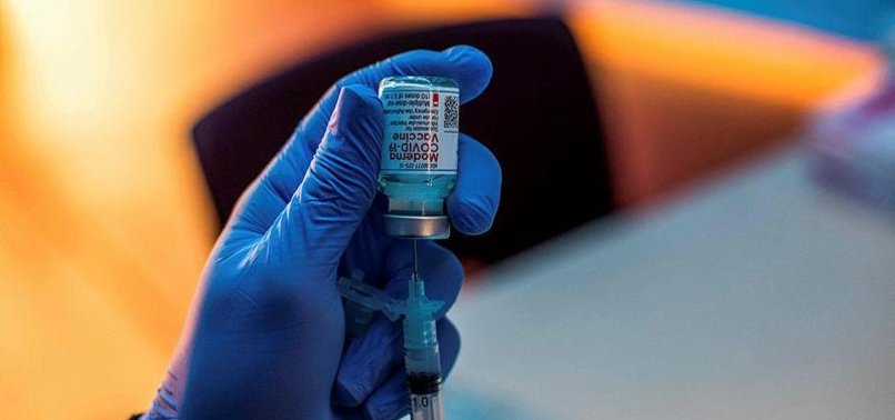 U.S. TO ACCEPT MIXED DOSES OF VACCINES FROM INTERNATIONAL TRAVELERS
