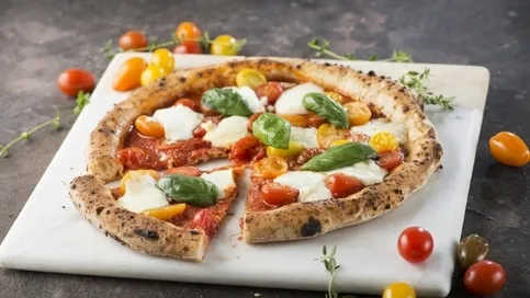 Mozzarella Peynirli Pizza