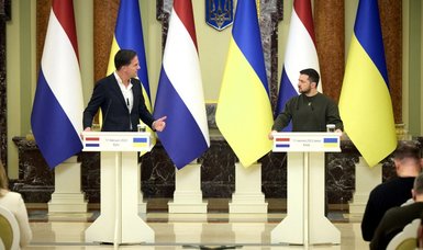 Dutch prime minister visits Kiev but makes no promises on arms