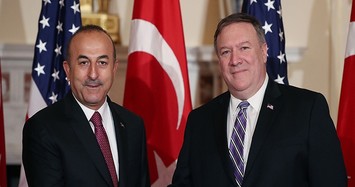 FM Çavuşoğlu, US counterpart Pompeo talk on phone after Brunson ruling