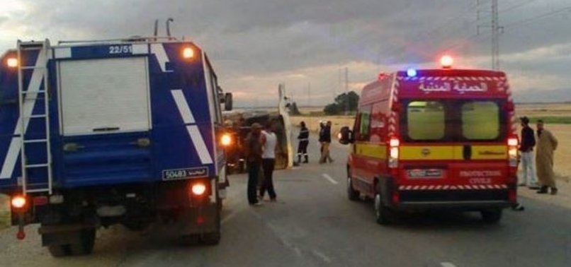 AT LEAST 14 DEAD IN TWO ROAD CRASHES IN TUNISIA