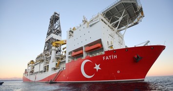 Greek Cyprus issues arrest warrant for Turkish drillship Fatih’s personnel, hiking tensions