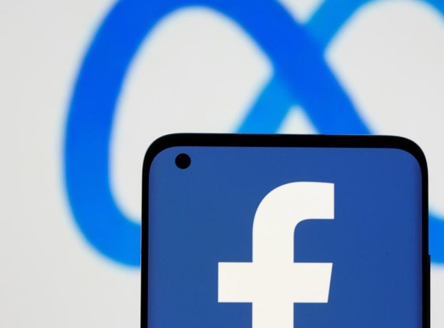 Man named Mark Zuckerberg sues Facebook