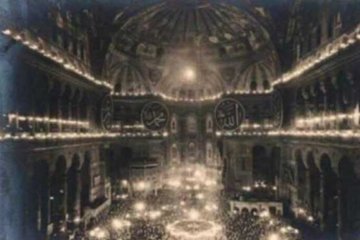 Ayasofya’da ’Kadir Gecesi’