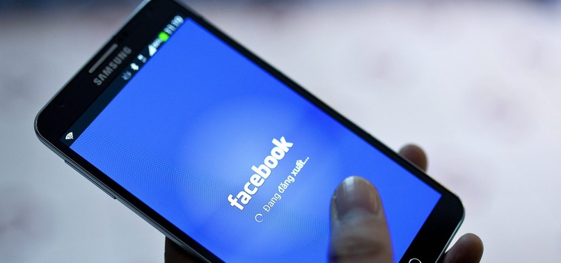 QUITTING FACEBOOK WILL MAKE YOU LESS STRESSED BUT NOT FOR LONG, STUDY SHOWS