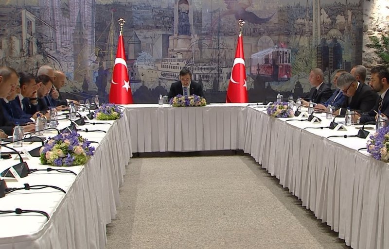 İş dünyası hükümetle buluştu