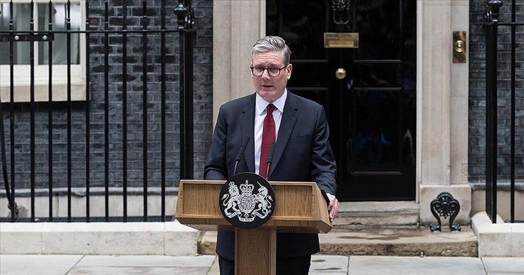 İngiltere Başbakanı Starmer olası vergi artışlarının önünü açtı