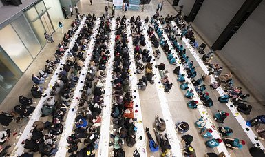 Open iftar held at London's iconic Tate Modern art gallery for Ramadan