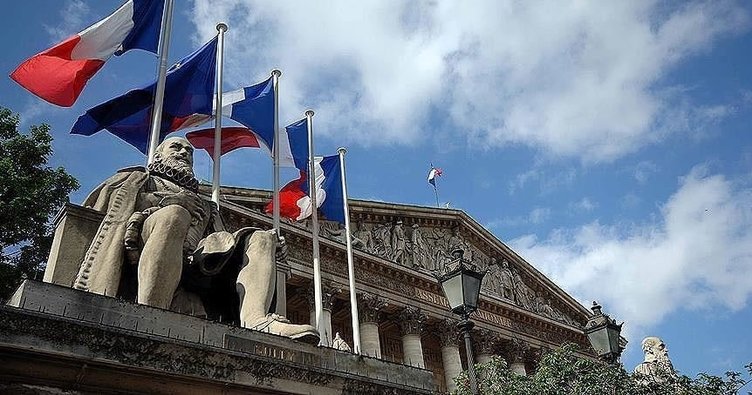 Fransa ekonomisi son çeyrekte büyümeye hazırlanıyor