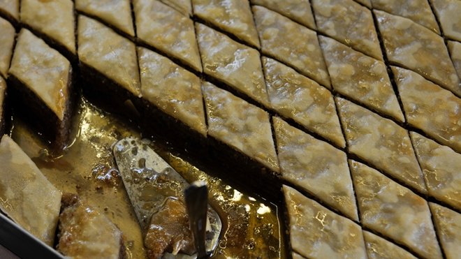 Bosna Daki Bayram Sofralarinin Vazgecilmezi Osmanli Mirasi Baklava Fikriyat Gazetesi