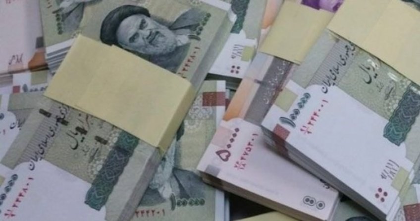 İran’ın resmi para birimi değişti