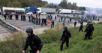 Hundreds of motorists blocked by Catalan separatists