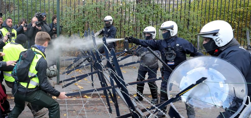 BELGIAN POLICE, YELLOW JACKET PROTESTERS CLASH IN BRUSSELS