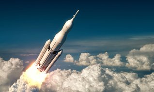 Yörünge savaşları iyice kızıştı