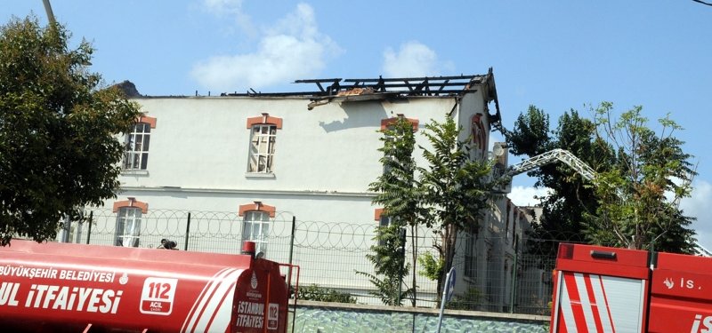 Patients evacuated as fire breaks out at historic Istanbul hospital