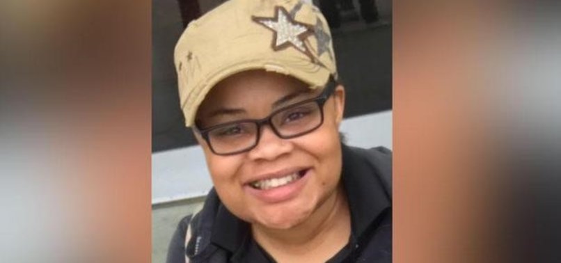 FAMILY SEEKS ANSWERS AFTER POLICE KILL TEXAS WOMAN AT HOME