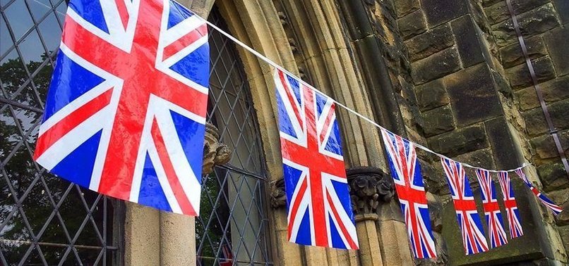 UK MINISTER RESIGNS OVER LOCKDOWN BREACH ROW