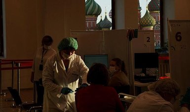 Russia to relaunch troubled vaccination ad campaign  - report
