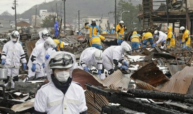 Japan earthquake death toll tops 200, 120 still missing