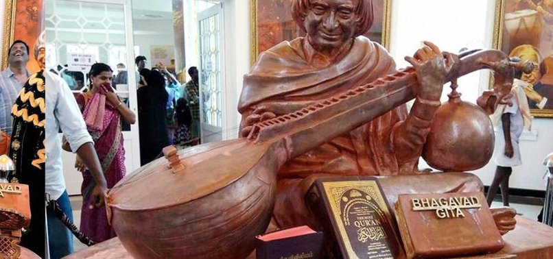 BIBLE, KORAN REMOVED FROM INDIAN PRESIDENTS MEMORIAL