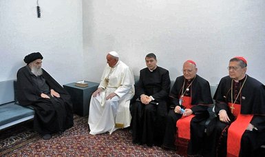Pope Francis meets with top Shiite cleric in Iraq